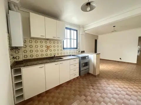 ALQUILER DEPARTAMENTO 2 AMBIENTES PATIO VALENTIN ALSINA