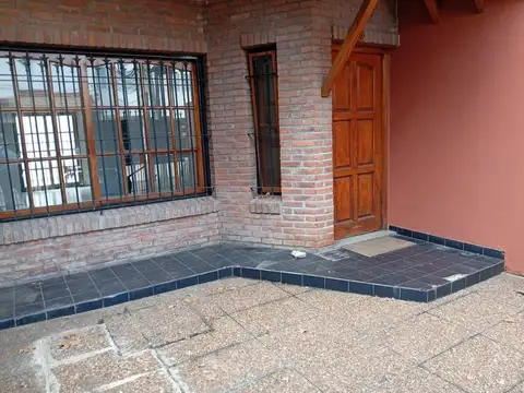 Depto Tipo Casa en Alquiler en Florida-Padilla, $ 1.400.000