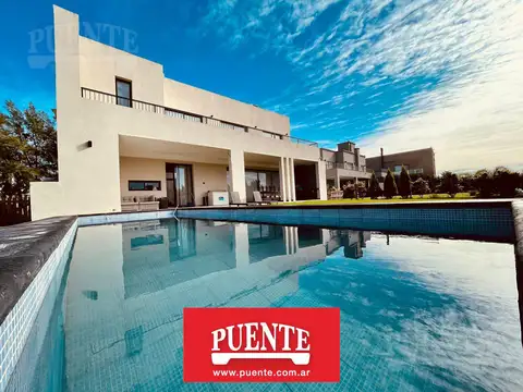 Casa - El Principado - Fondo a la laguna - Country - Barrio con laguna - Canning - Ezeiza