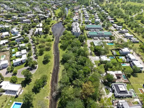Increíble Lote al agua en venta Fincas de Hudson