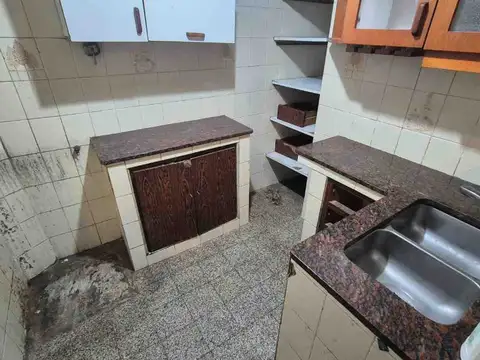 Depto Tipo Casa 4 ambientes con 1 baño