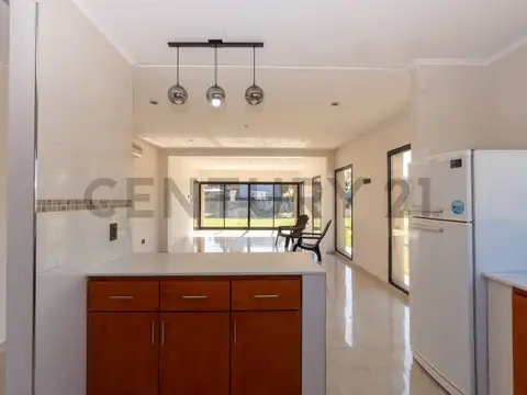 Casa en Venta en Los Hornos, USD 110.000