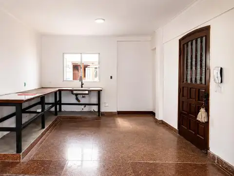 Oficina en Alquiler en Zona Centro, $ 800.000