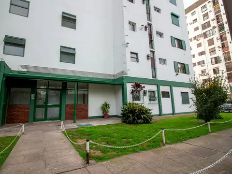 Av Las Flores 1600, Piso 5°