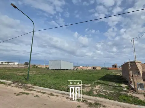 Terreno en Venta 30  mts Fondo