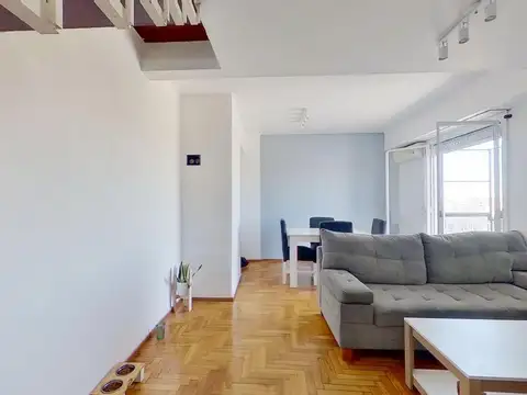 VENTA DEPTO DÚPLEX 3 AMB. C/BALCÓN Y TOILETTE