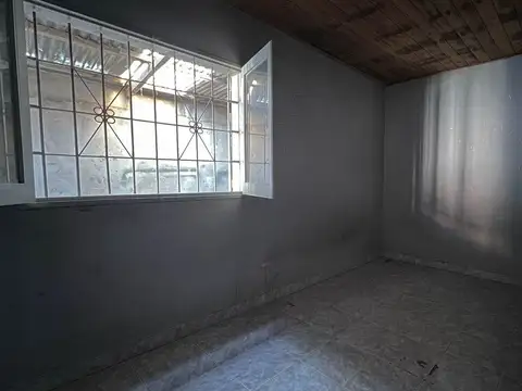 VENTA CASA DE 3 AMB CON LOTE DE 500 M2 EN NECOCHEA