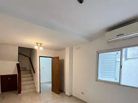 Departamento Interno en barrio Sur