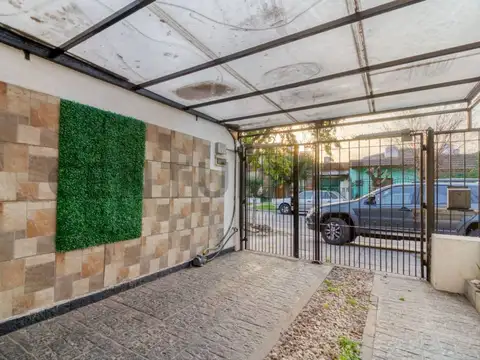 Miguel Ramella 1300, Piso 0
