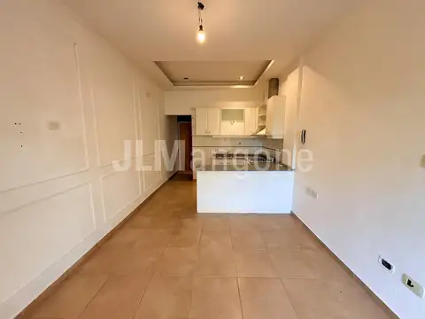 Saavedra 300, Piso 2