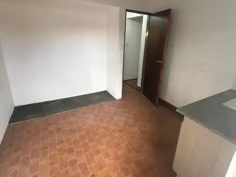 Depto Tipo Casa en Alquiler de 1 dormitorio