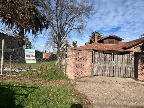 Depto Tipo Casa 2 ambientes con 1 baño