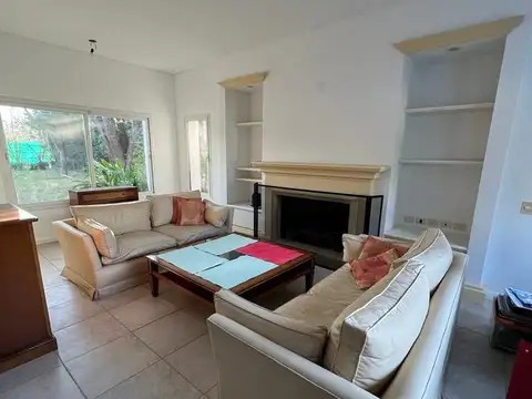 Casa  en Venta en La Caballeriza, Pilar, G.B.A. Zona Norte