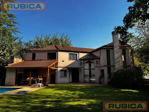 Casa en Venta en Pilar Del Lago, USD 200.000