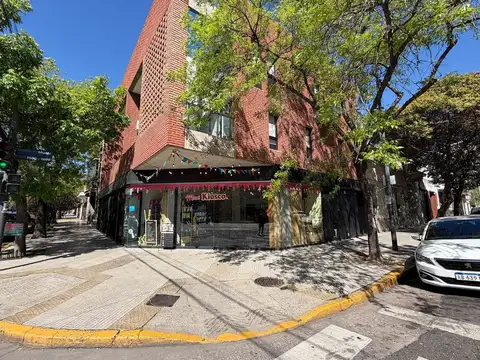 Venta Local Comercial Esquina Boedo