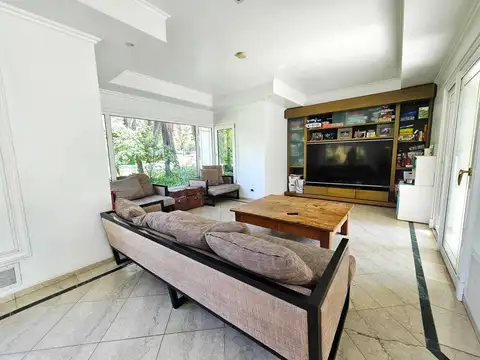 Casa en Venta de 5 dormitorios