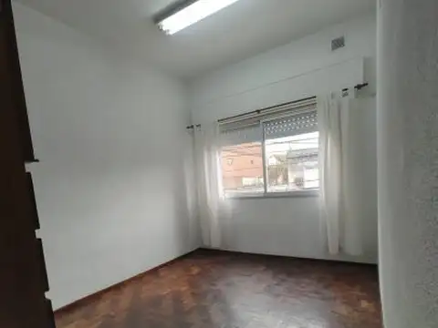 MONOAMBIENTE APTO PROFESIONAL CASTELAR CENTRO