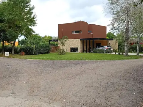 Terreno en Venta en Las Fuentes I, USD 32.000