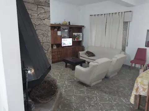 Casa 3 dormitorios La Falda excepcional vista