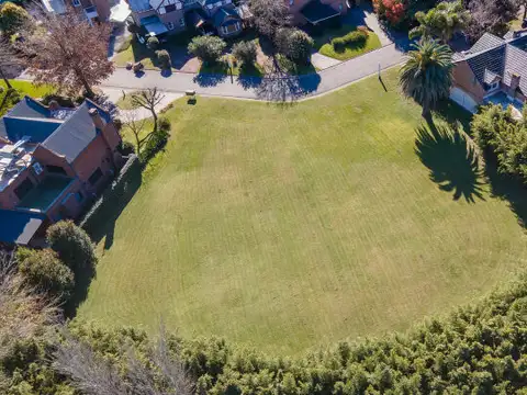 Terreno en Venta en Country Carlos Pellegrini, USD 490.000