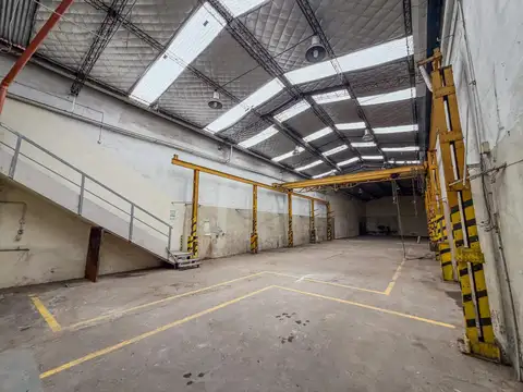 ALQUILER DEPOSITO - POMPEYA - 1200 m2 - MIXTURA 4