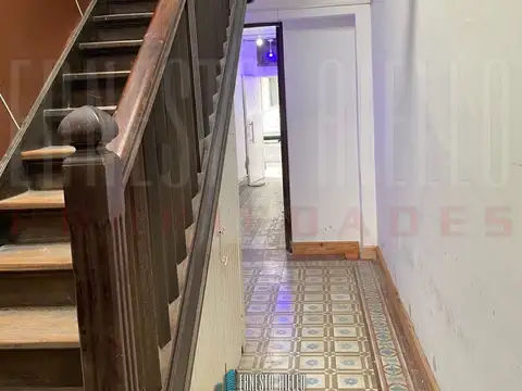ALQUILER LOCAL EN PLANTA ALTA EN QUILMES CENTRO.