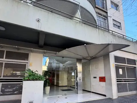 Avenida San Juan 3800, Piso 7