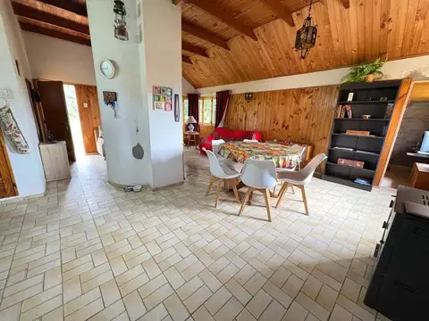 Casa en Venta con 4 cocheras