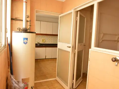 Departamento 4 ambientes con 3 baños