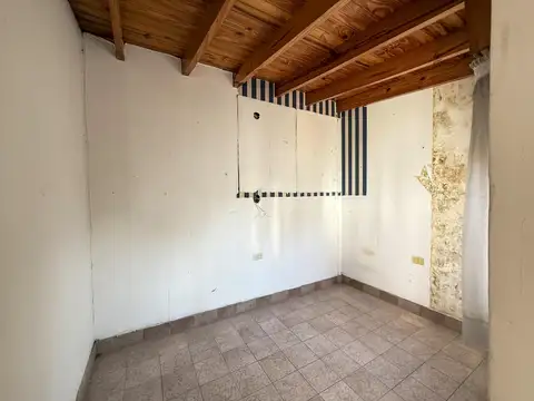 Depto Tipo Casa 4 ambientes con 2 baños