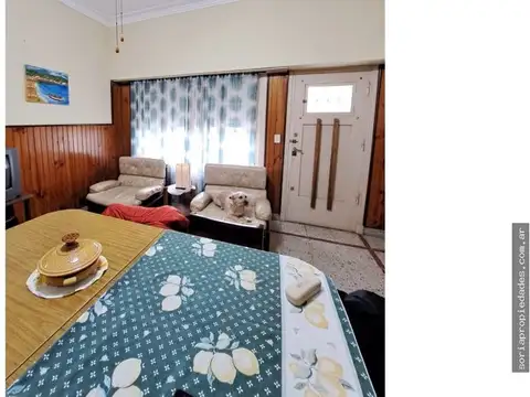 Casa en Venta en Parque Luro, USD 143.000