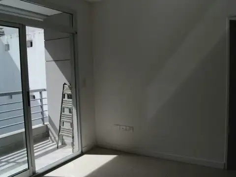 ALQUILER MONOAMBIENTE EN COLEGIALES CON BALCON