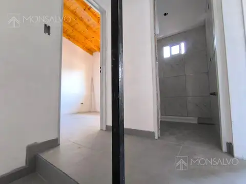 Depto Tipo Casa en Venta de 3 ambientes