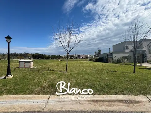 Terreno en Venta en Pilar Del Este, USD 72.000