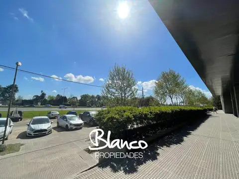 Oficina en Venta en Pilar Centro, USD 285.000