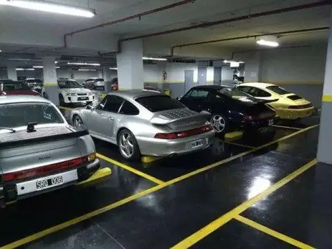 Oficina en Alquiler al Este