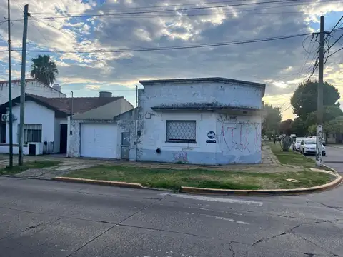 Departamento tipo casa en alquiler en Ituzaingo Norte