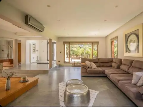 VENTA CASA EL LAUQUEN CLUB DE CAMPO