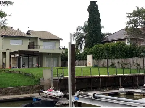 Casa en Venta de 5 dormitorios