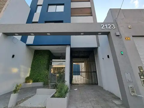 DEPARTAMENTO EN ALQUILER EN AV. HIPÓLITO YRIGOYEN al 2100