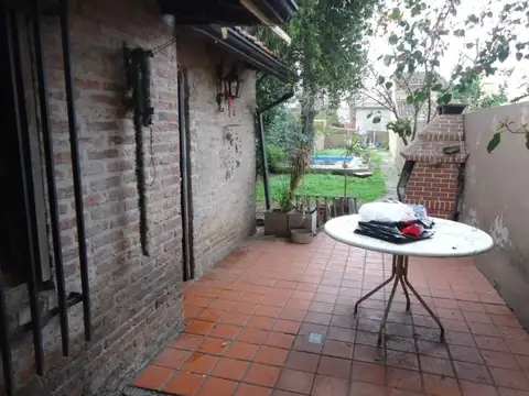 Casa en Venta en Castelar Sur, USD 78.000