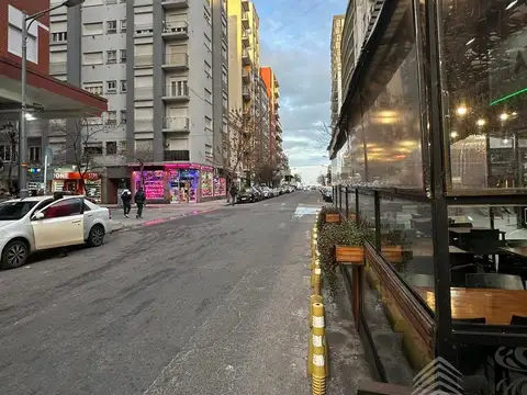 Rivadavia 2301/2399