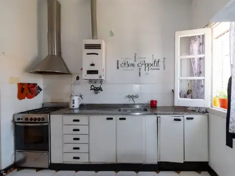 Depto Tipo Casa 4 ambientes con 2 baños
