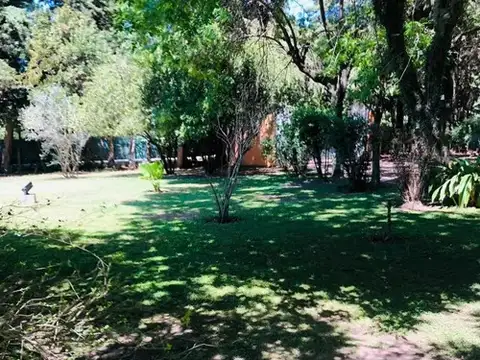 Lote Parque Gaona Con Pileta