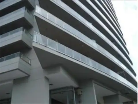 Excelente dpto 4 ambientes en torre mayor, edificio de categ