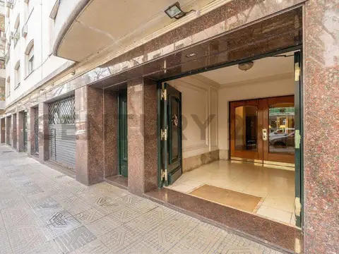 VENTA DE SEMIPISO 4 AMBIENTES EN CABALLITO