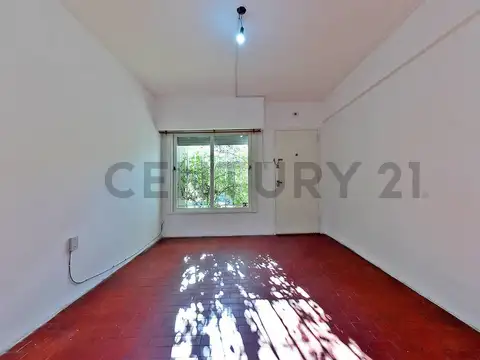 Depto Tipo Casa en Venta en Villa Sarmiento, USD 52.000