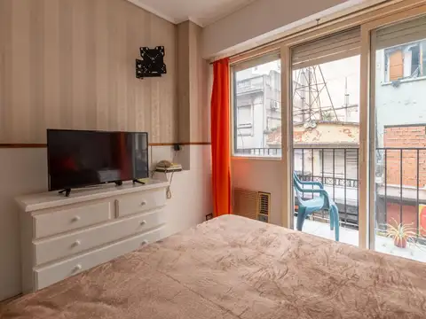 Viamonte 900, Piso 2