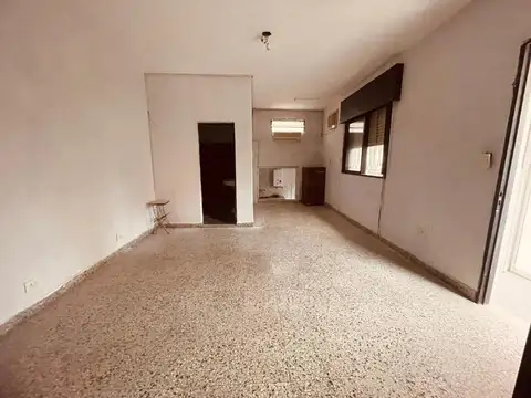 VENTA DEPARTAMENTO EN PLANTA ALTA , BARRIO MARTIN