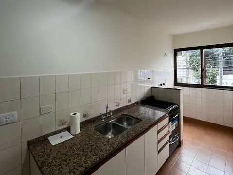 Departamento en Alquiler en General San Martin, $ 700.000